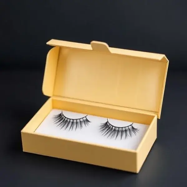 Custom Eyelash Boxes | Wholesale Eyelash Curler Packaging with Logo